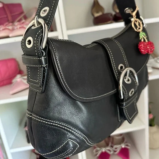 Black Leather y2k Coach SoHo Shoulder Bag 🍒🖤
