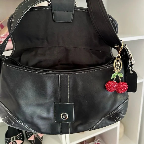 Black Leather y2k Coach SoHo Shoulder Bag 🍒🖤
