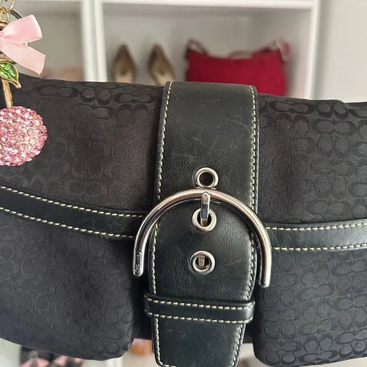 Black Signature y2k Coach SoHo Flap Bag 🎀🖤
