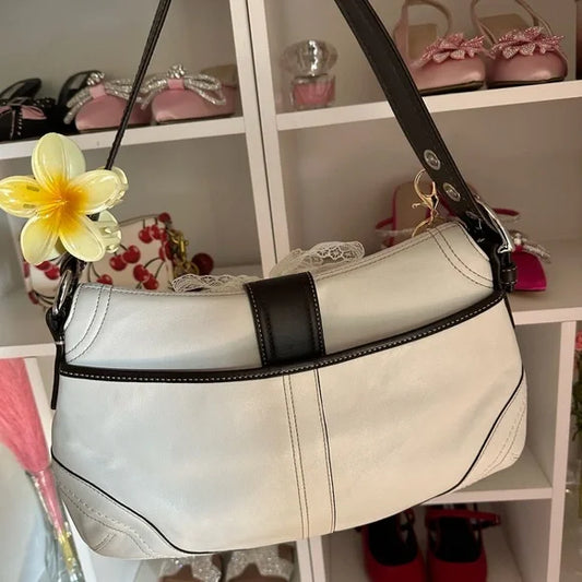 White y2k Coach Soho Flap Bag 🍒🌼