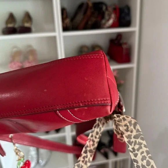 Red Leather y2k Coach Baguette 🍒