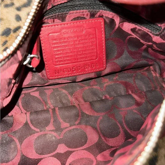 Red Leather y2k Coach Baguette 🍒