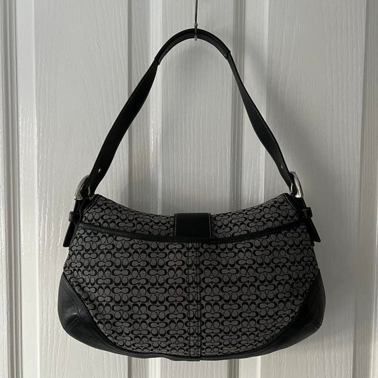 coach signature buckle shoulder bag - black/grey/silver