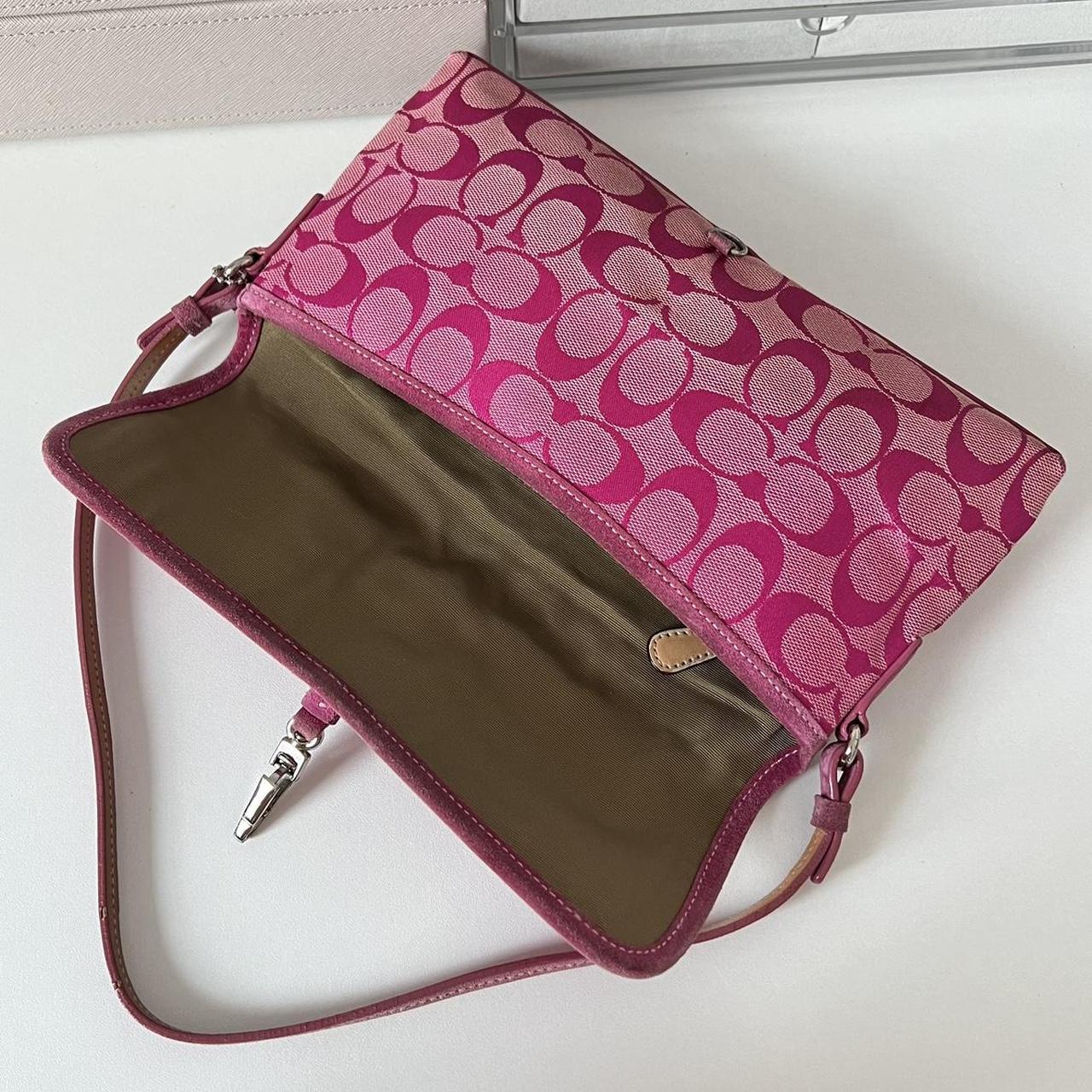 Authentic 2003 Coach Hamptons Signature Shoulder Bag